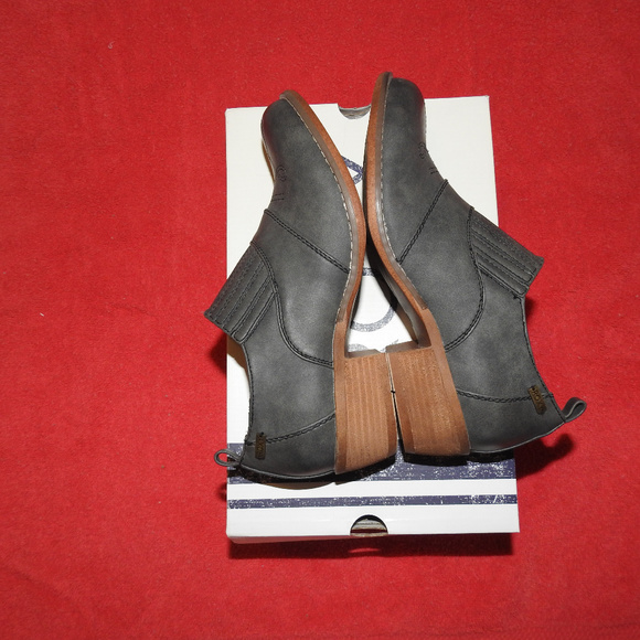 Roxy Booties - Picture 4 of 7